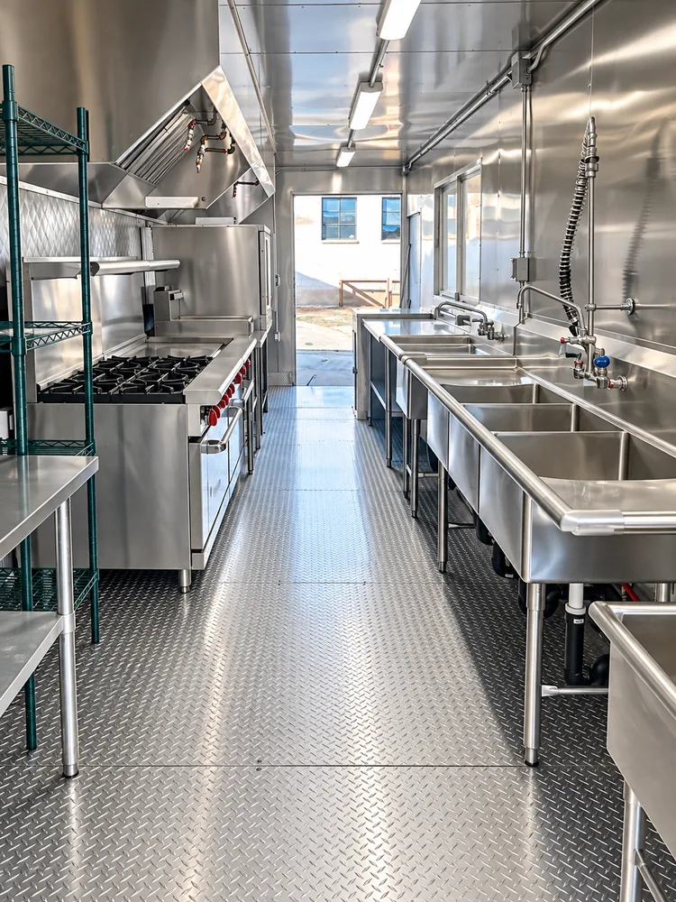 Portable commercial kitchen interior layout